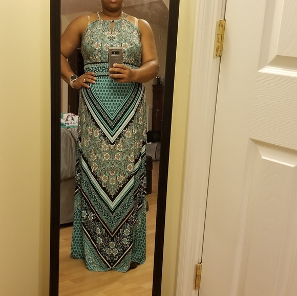 Maxi Dress - Picture 3 of 7